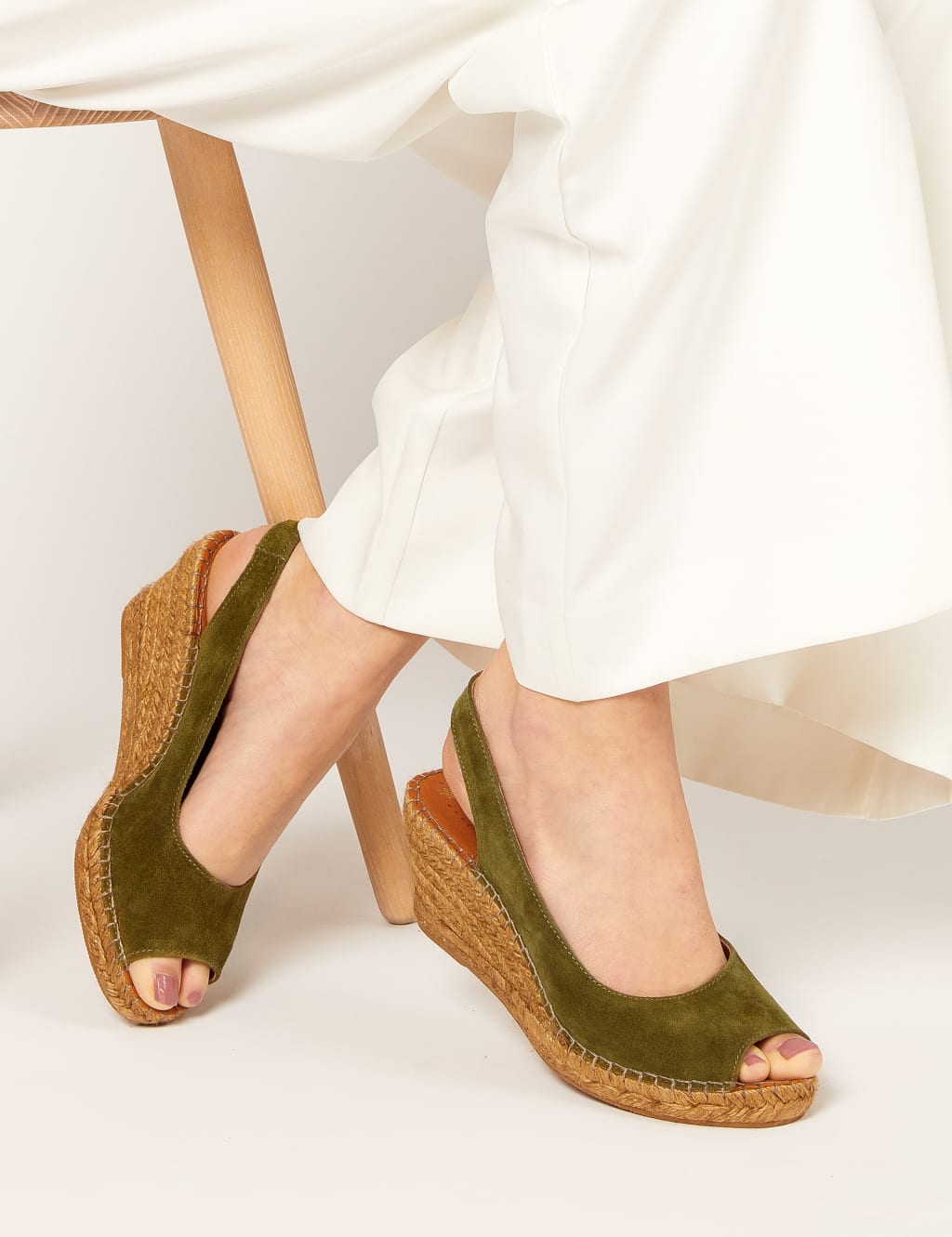 Snakeskin espadrille wedge top