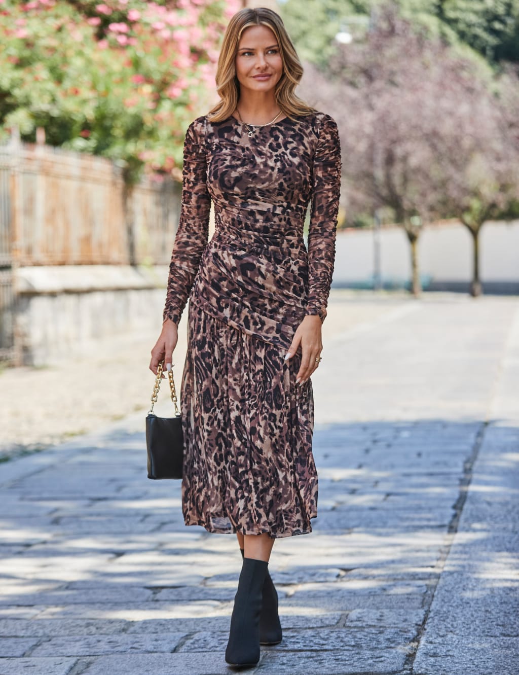 Mesh waist dress top