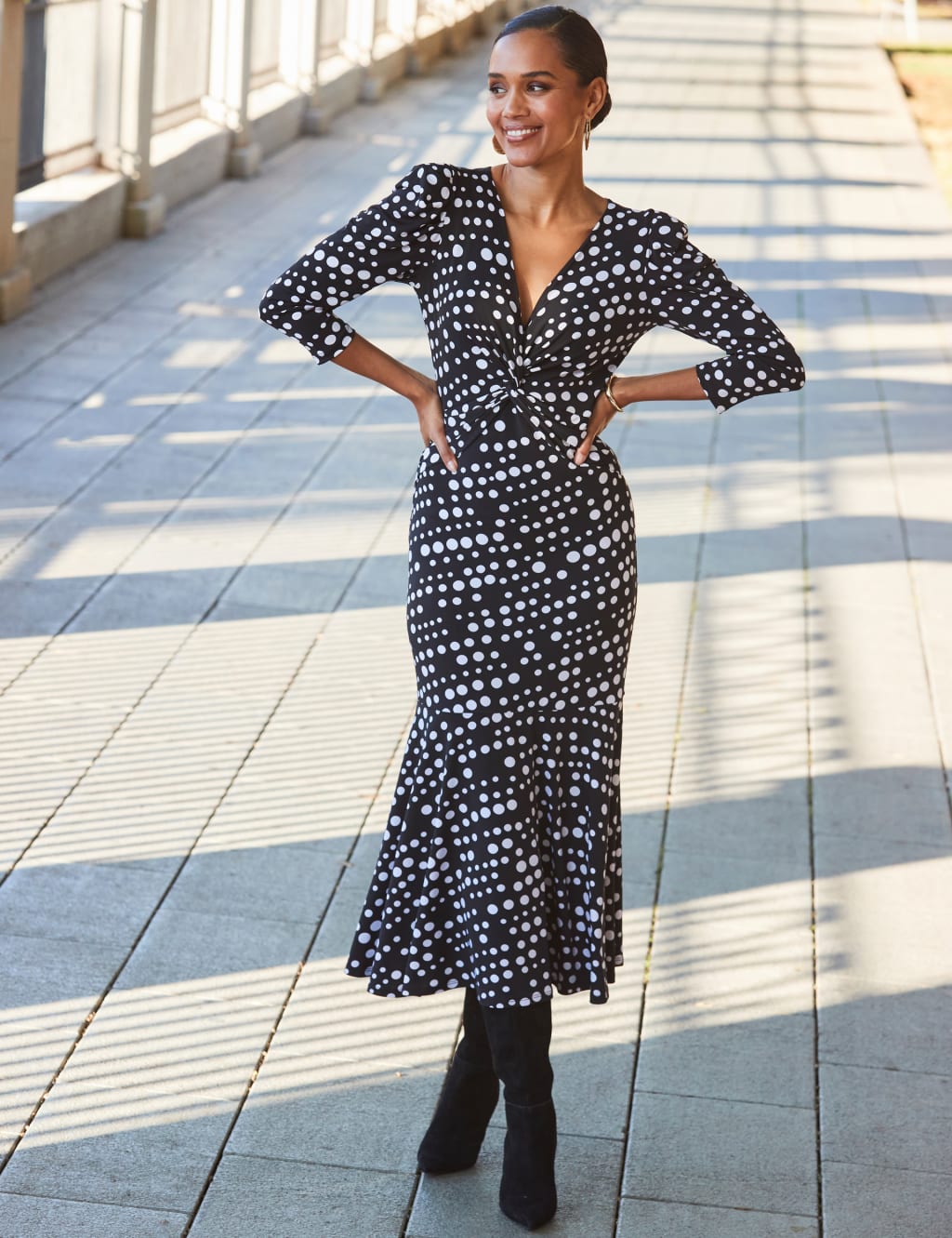 Abstract Print Twist Front Ruched Dress 4 of 6