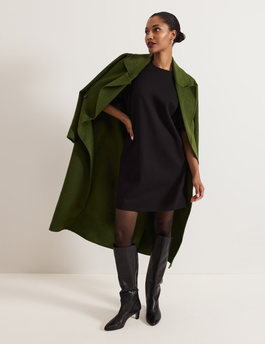 Textured Ruffle Sleeve Mini Shift Dress 7 of 7