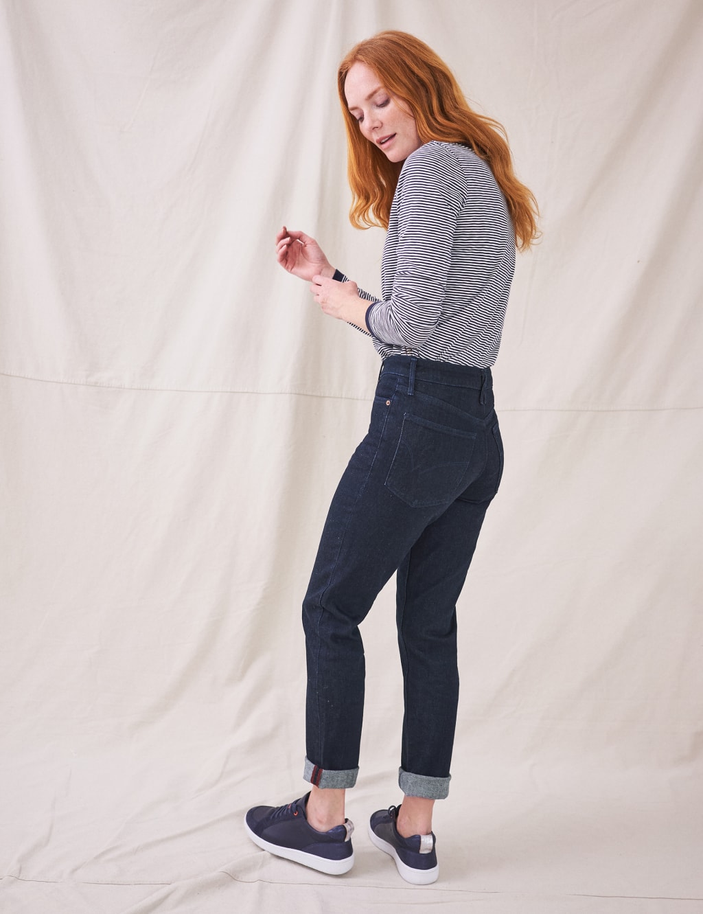 Straight Leg Jeans 3 of 6