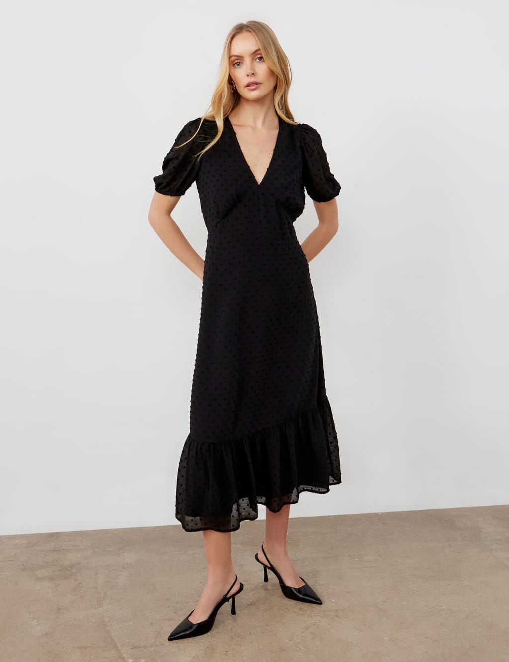 V-Neck Puff Sleeve Midaxi Tiered Dress 1 of 4