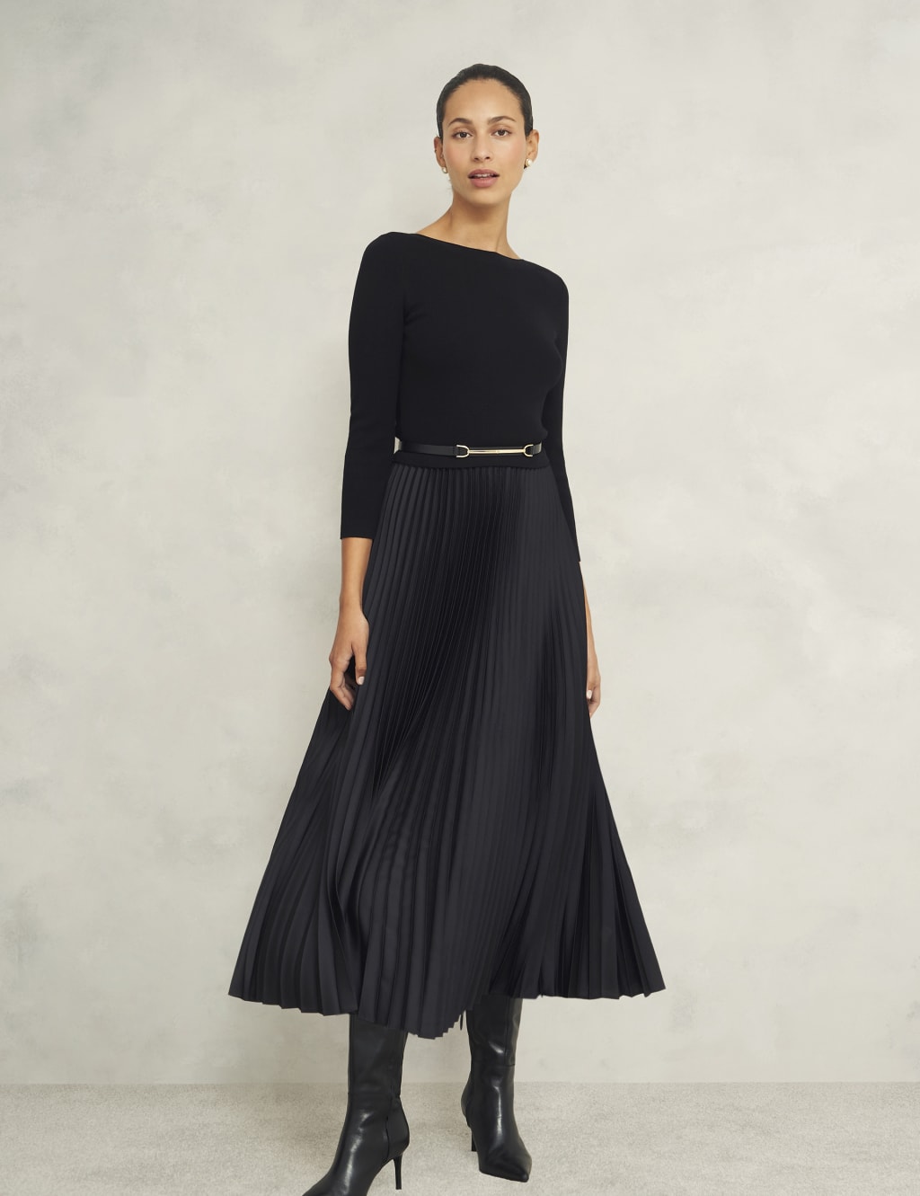 Knitted Pleated Midi Dress 8 of 8