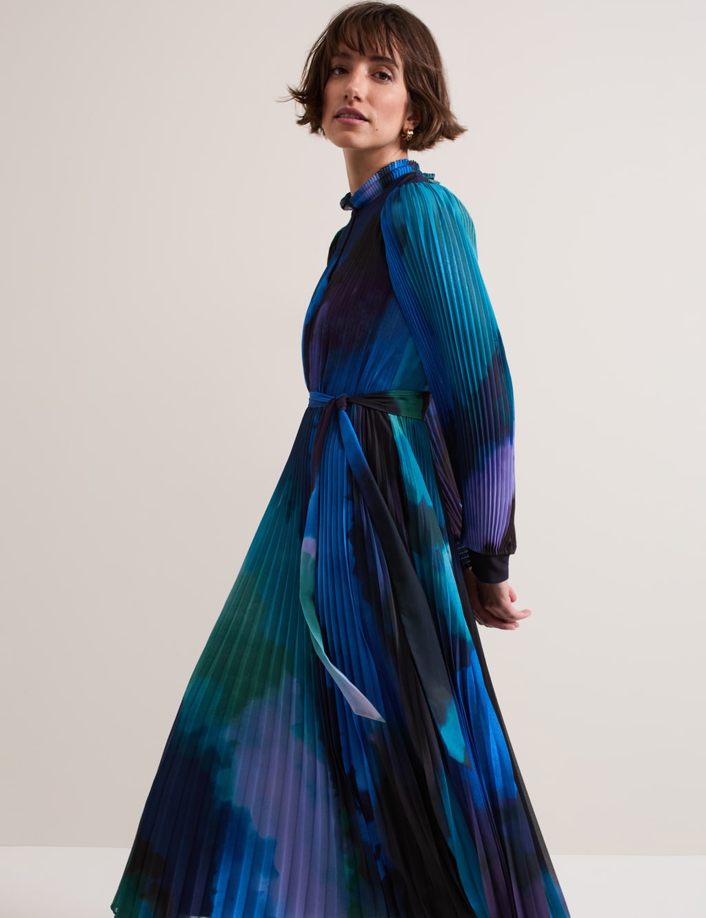 Pleated High Neck Midaxi Dress
