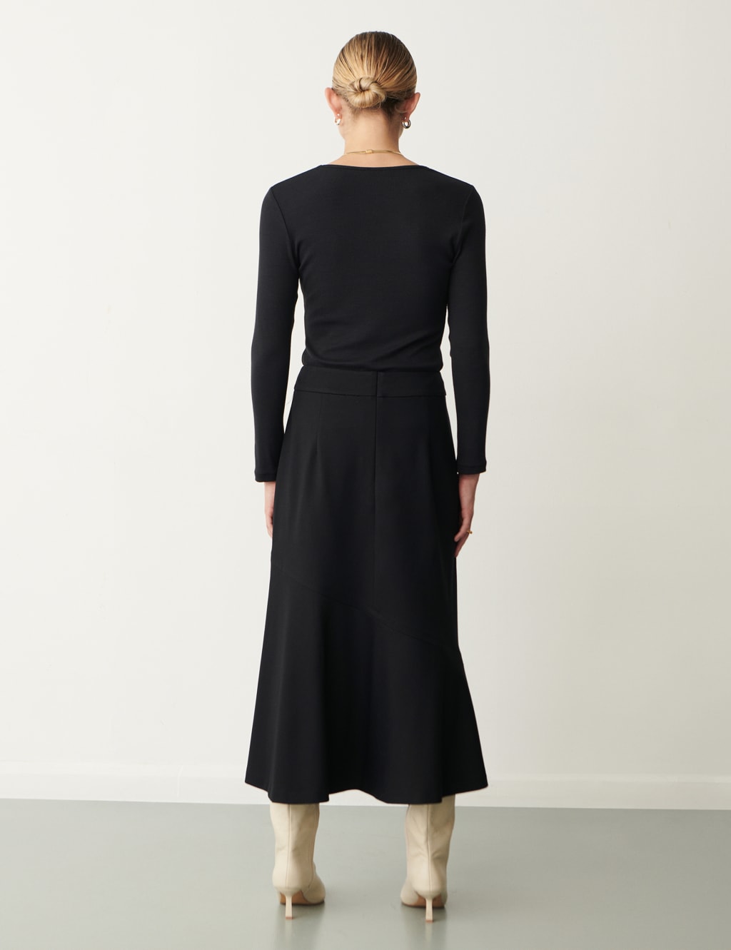 Black a line ponte skirt 2025