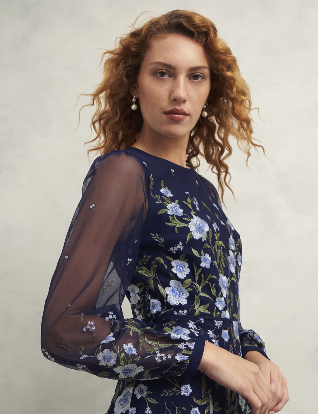 Floral Embroidered Midi Waisted Dress 3 of 7