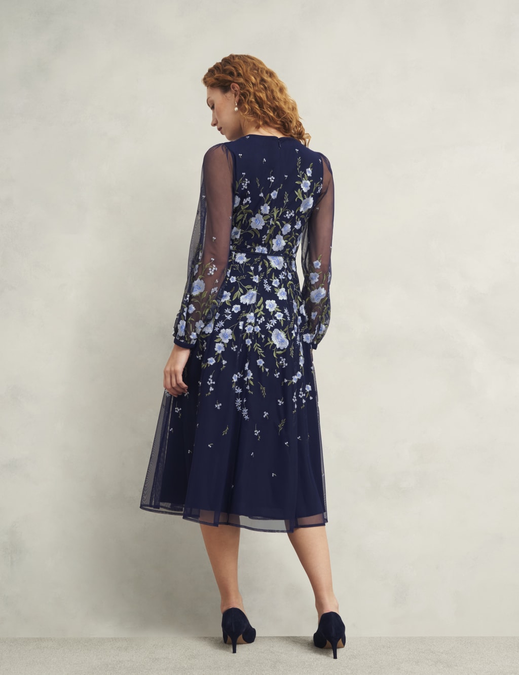 Floral Embroidered Midi Waisted Dress 4 of 7
