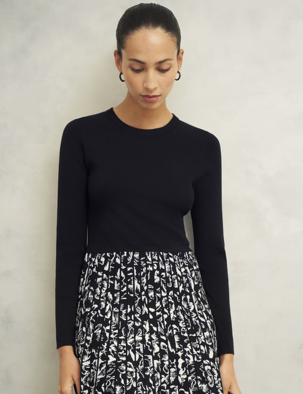 Floral Knee Length Jumper Dress 3 of 8