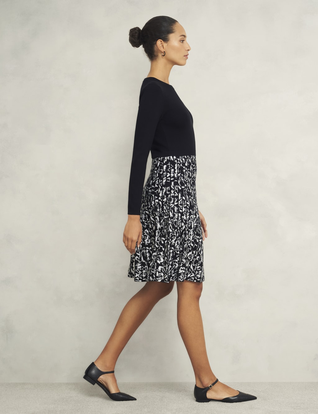Floral Knee Length Jumper Dress 6 of 8