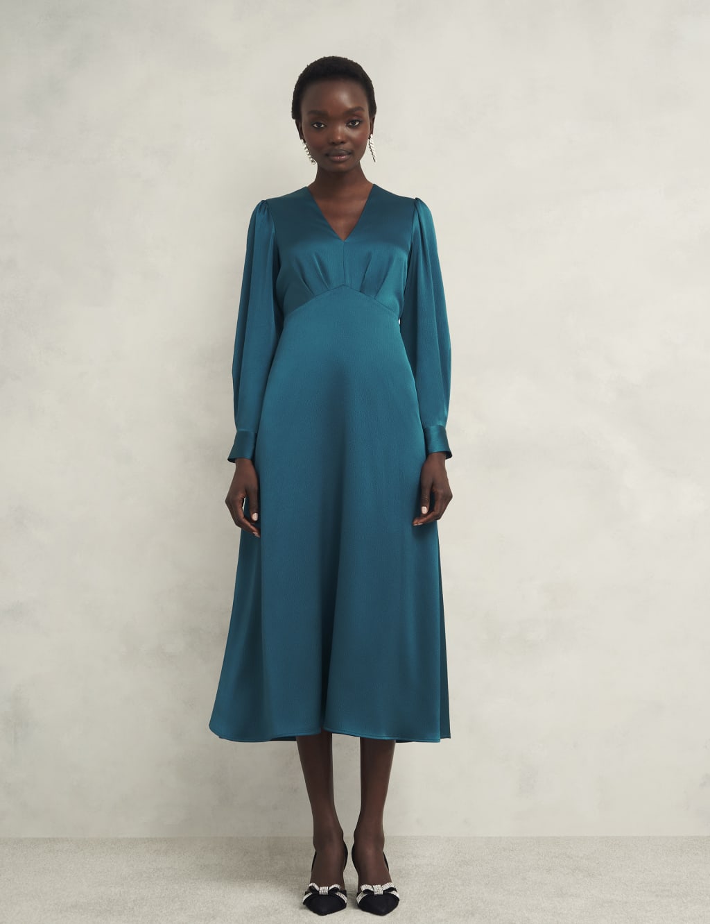 Satin V Neck Midi Waisted Dress HOBBS M S