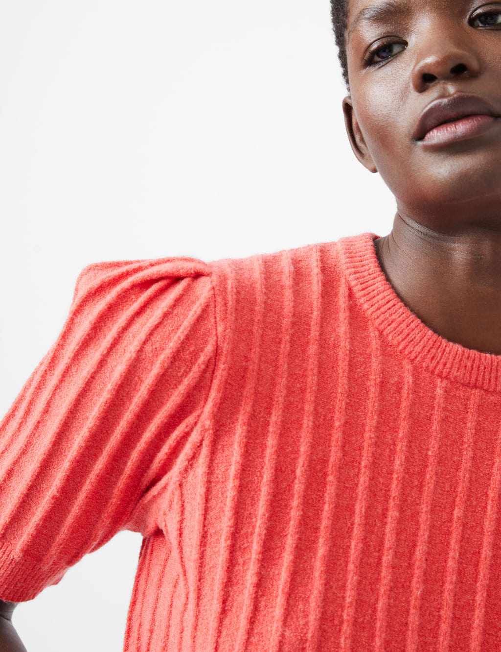 Ribbed Round Neck Knitted Top 4 of 4