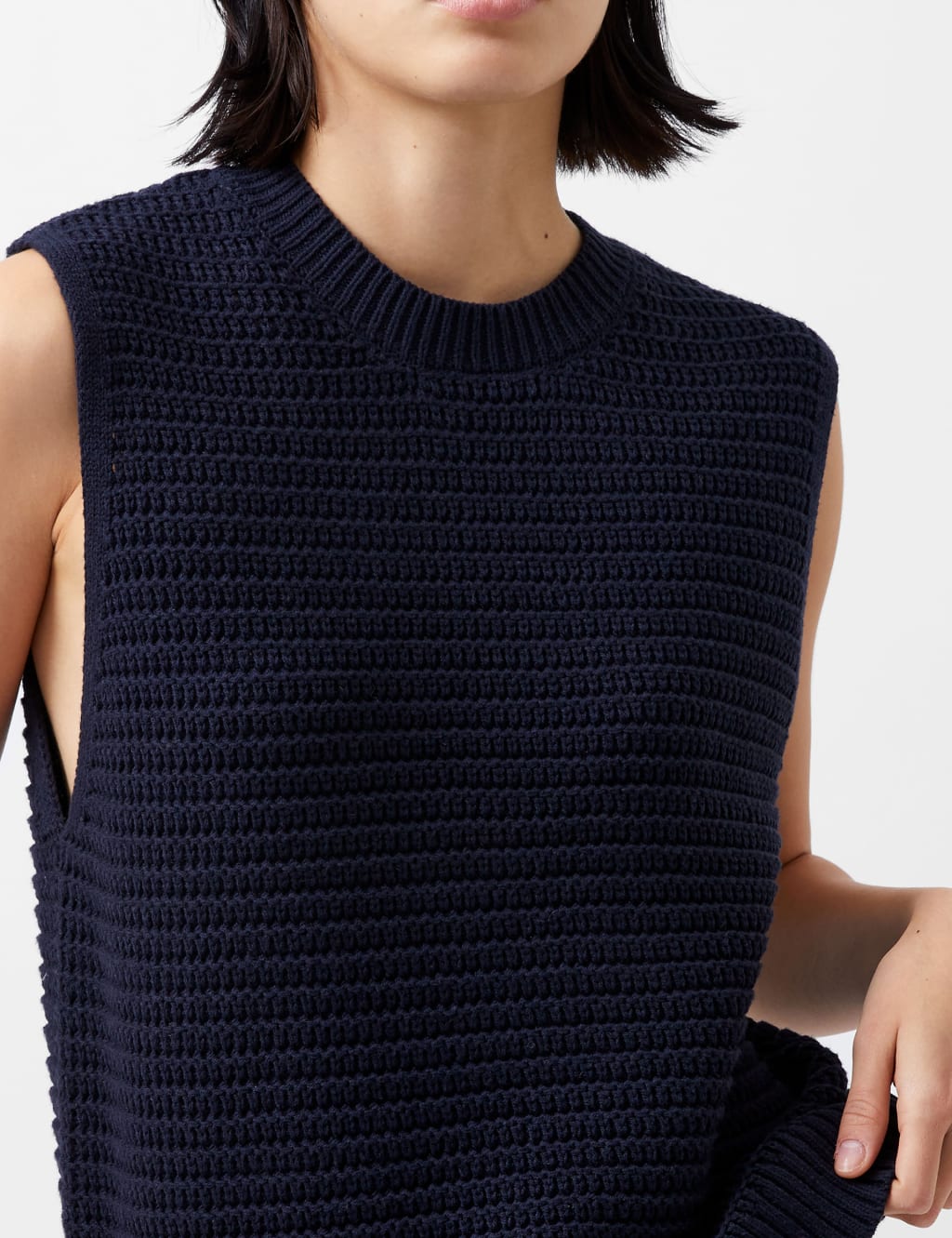 Pure Cotton Textured Knitted Vest 4 of 4