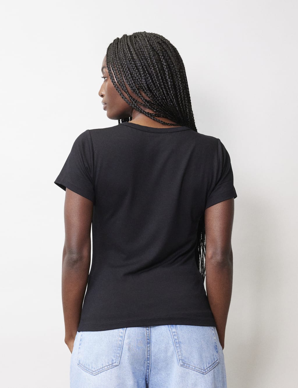 T-Shirt 3 of 4