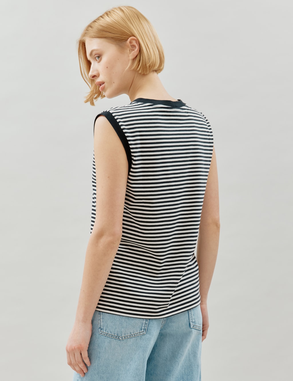 Pure Cotton Striped Vest 3 of 4