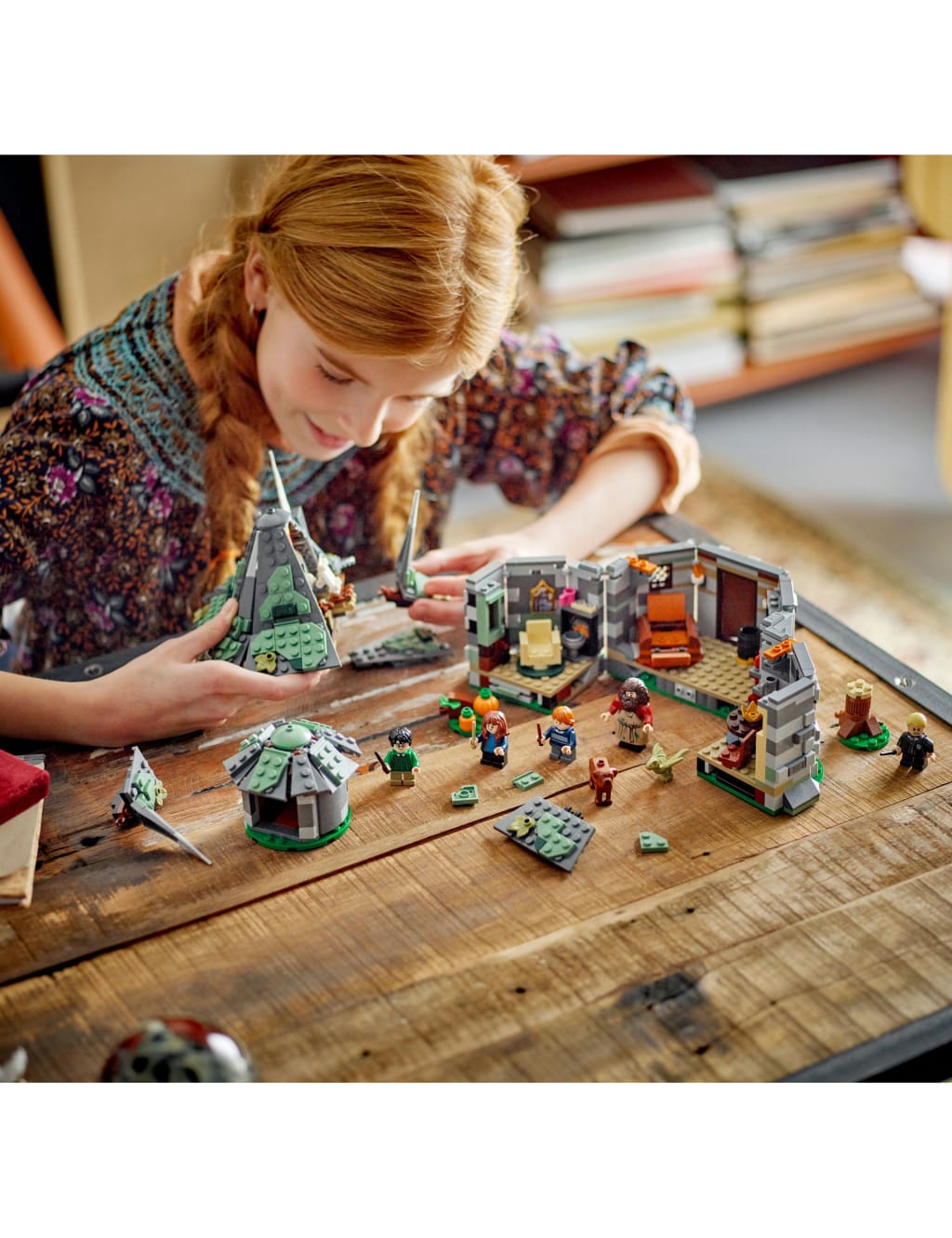 LEGO® Harry Potter™ Hagrid’s Hut: An Unexpected Visit 76428 (8+ Yrs) 3 of 5
