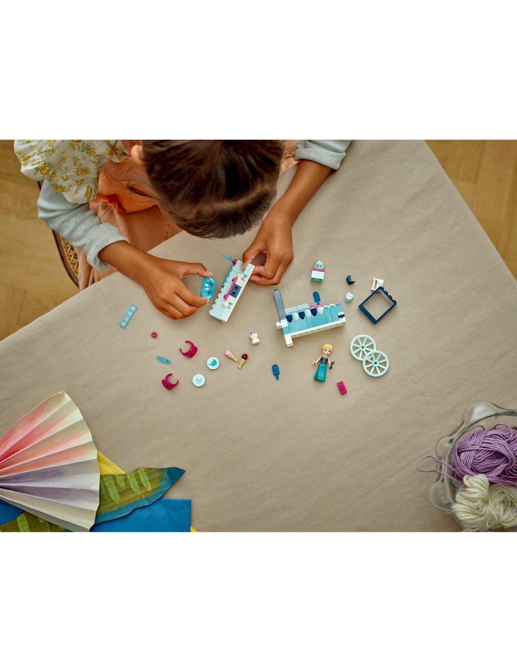 LEGO® ǀ Disney Frozen Elsa’s Frozen Treats 43234 (5+ Yrs) 3 of 5