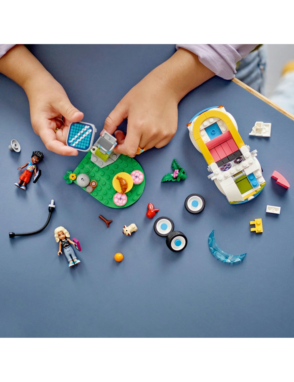 LEGO® Friends Electric Car and Charger Toy Set 42609 (6+ Yrs) 5 of 6