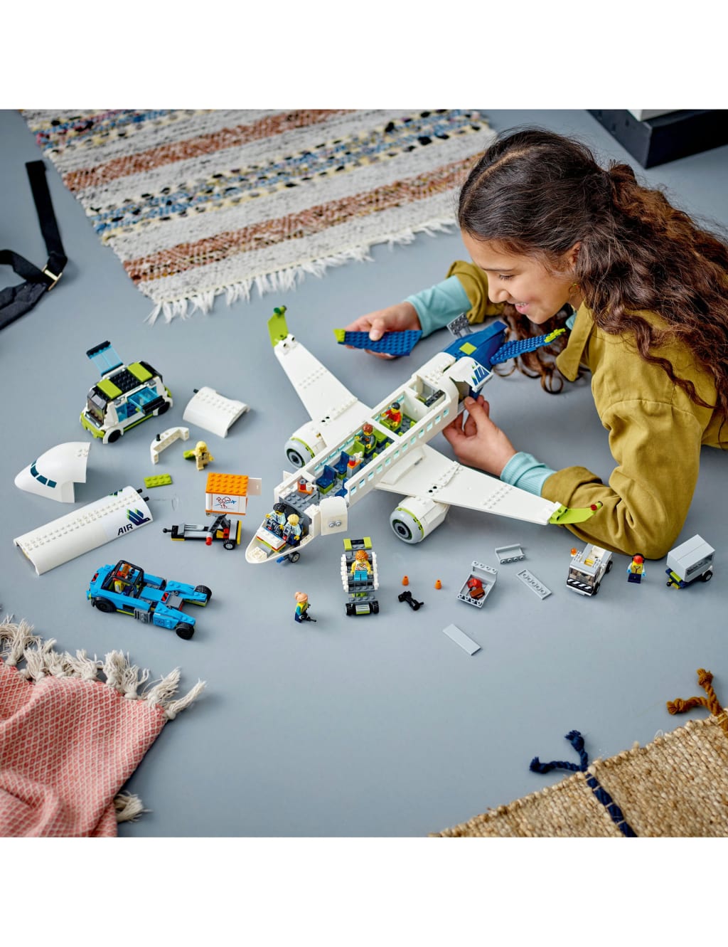 LEGO® City Passenger Aeroplane Toy Model Kit 60367 (7+ Yrs) 6 of 7
