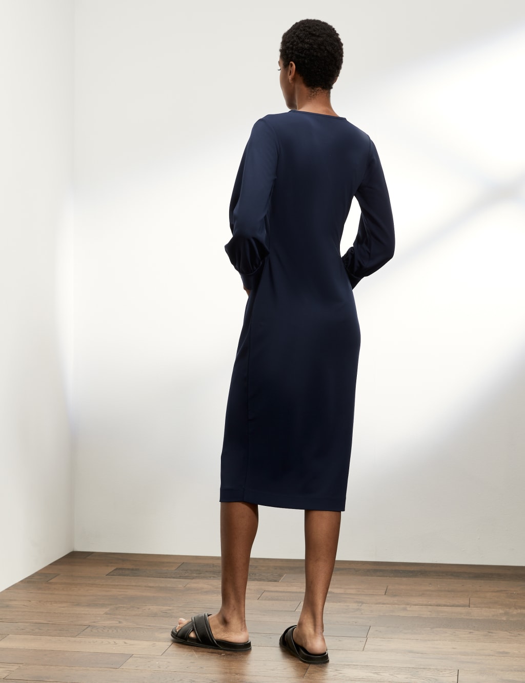 Balloon Sleeve V Neck Jersey Dress 5 of 6