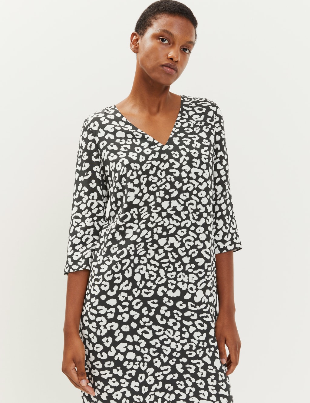 Pure Silk Animal Print V Neck Shift Dress JAEGER M S