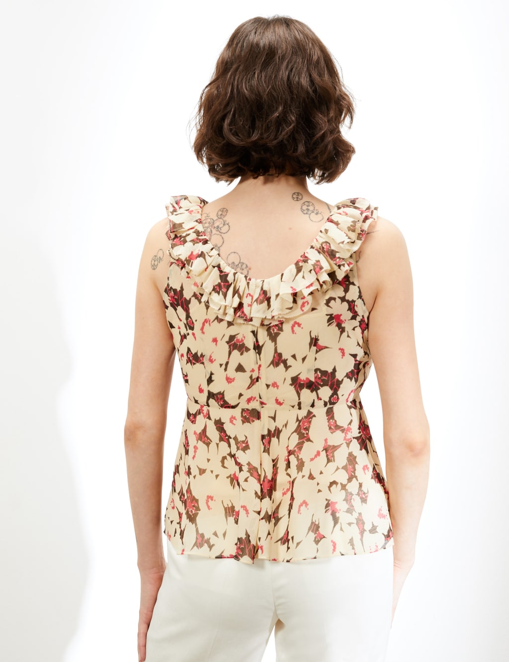 Floral V-Neck Ruffle Sleeveless Blouse 5 of 6
