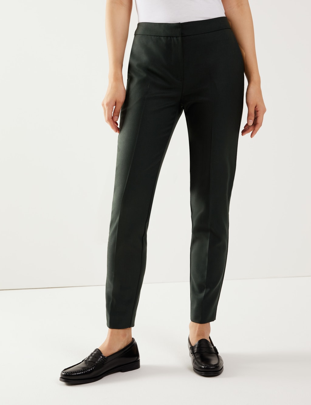 Tapered 7/8 Trousers 3 of 6