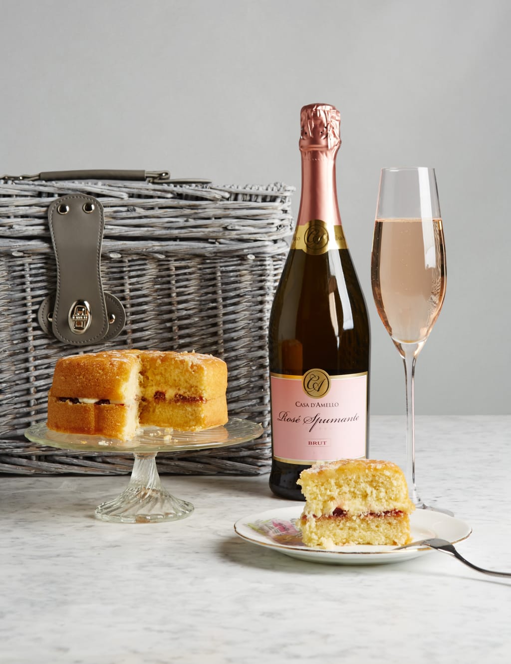 Luxury High Tea Hamper 4 of 6