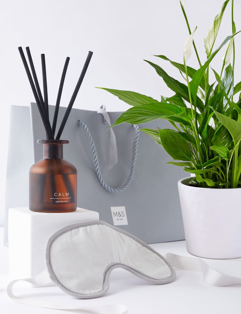 Relax Hamper with Peace Lily Plant 3 of 4