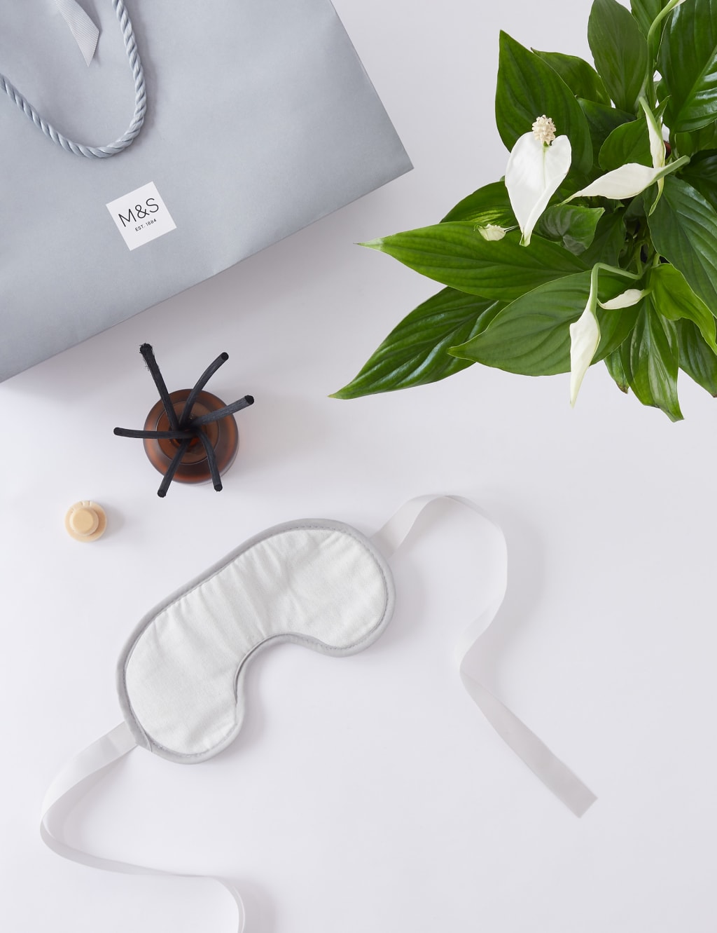 Relax Hamper with Peace Lily Plant 2 of 4