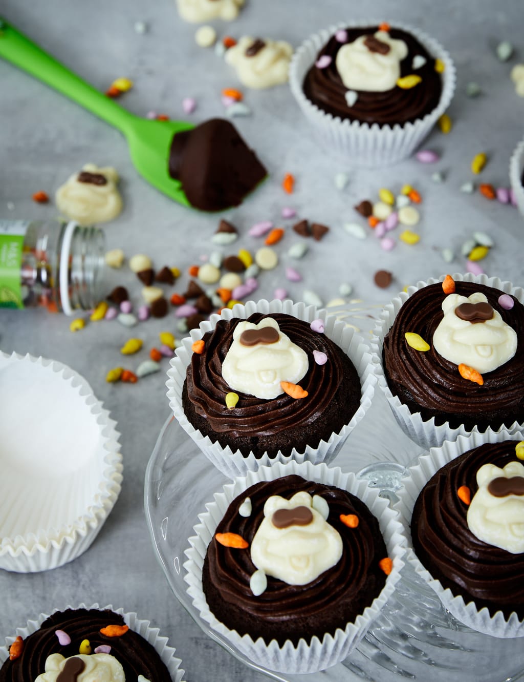 Colin the Caterpillar™ Family Baking Gift Bag 2 of 2