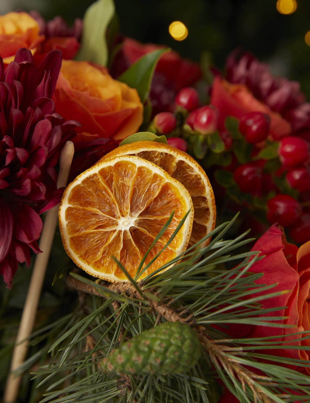 Clementine Light Up Snow Globe Gin Liqueur & Bouquet Gift 5 of 5