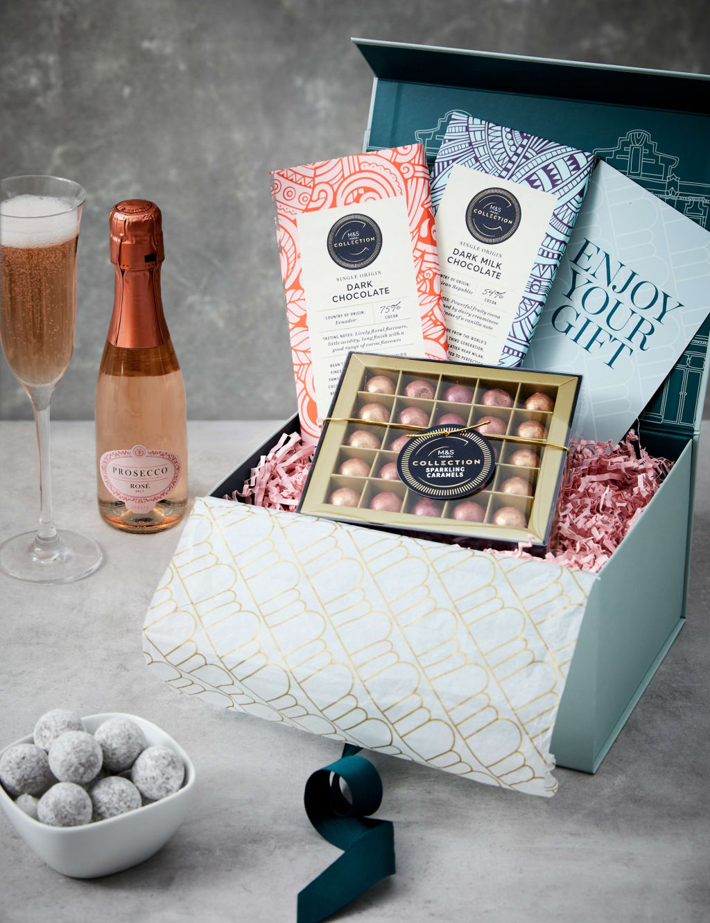 Pink Fizz & Chocolate Gift Box 1 of 2