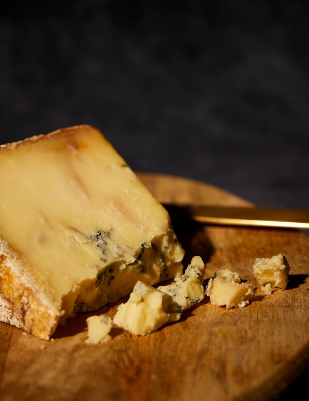 Red Wine & Cheese Gift Box 3 of 3