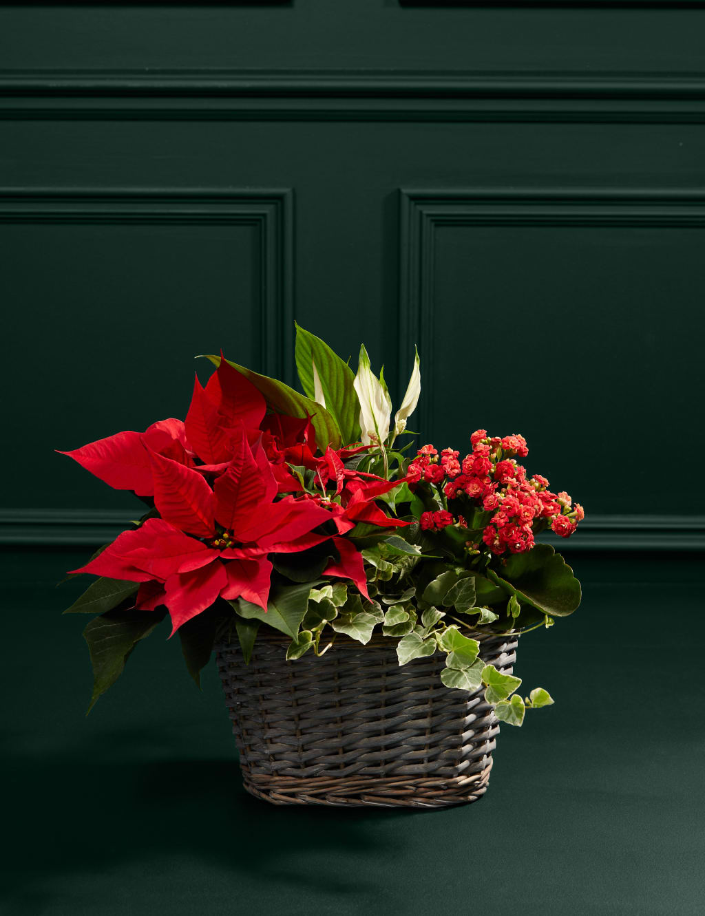 Red Christmas Basket 3 of 3