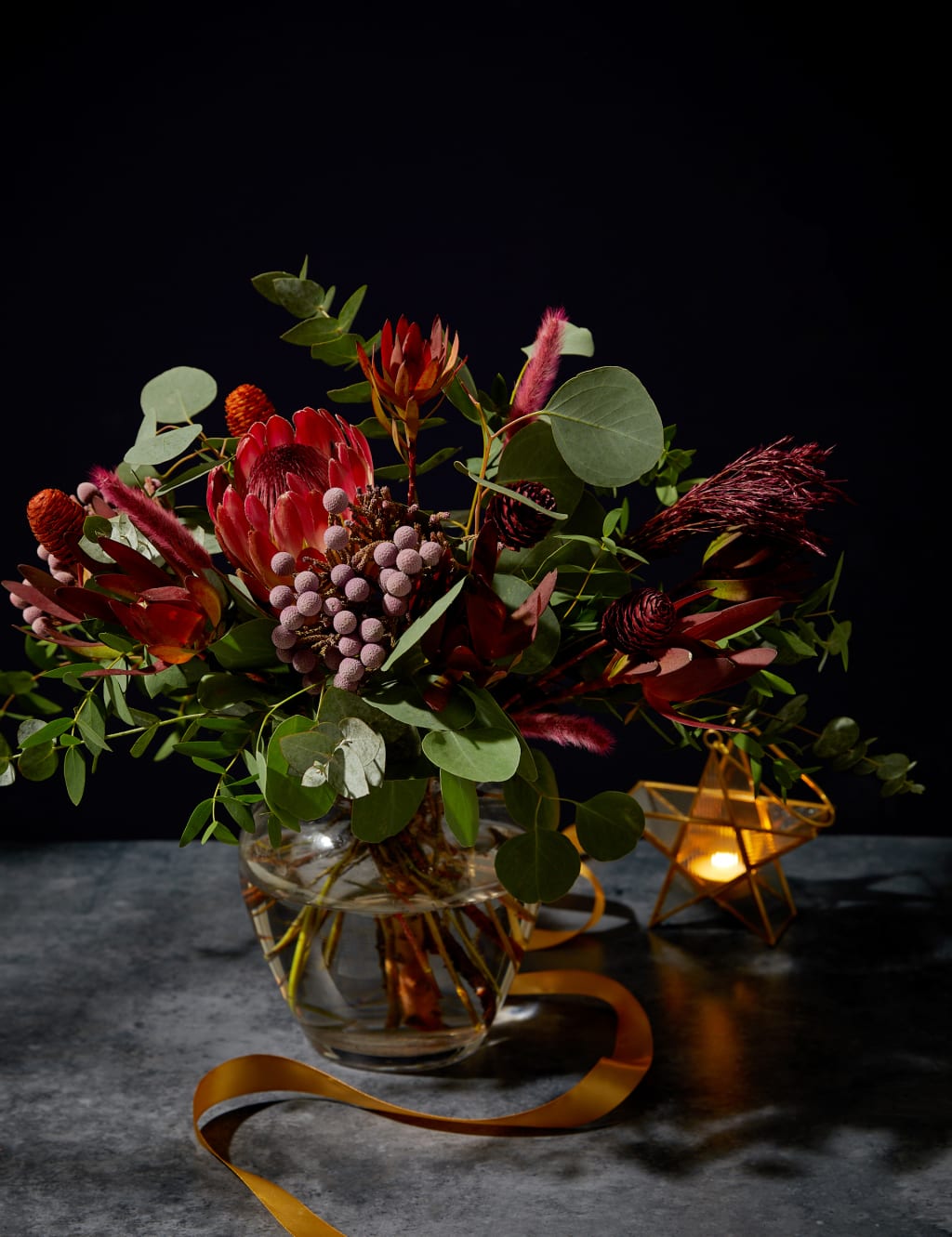 Winter Cape Flora Bouquet 3 of 5