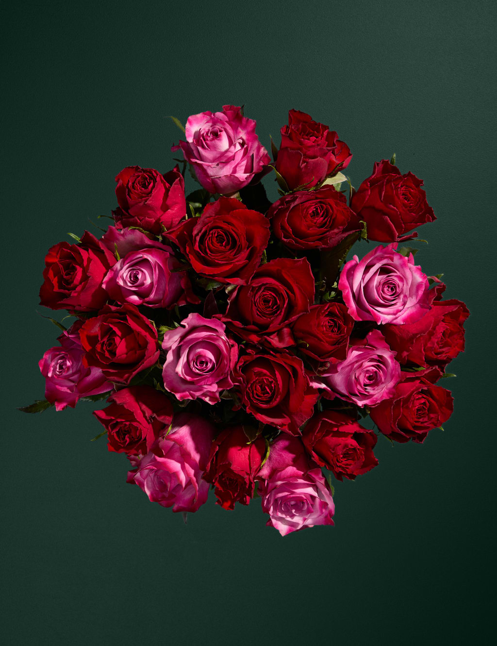 Valentine's Mixed Rose Gift Bag 2 of 6