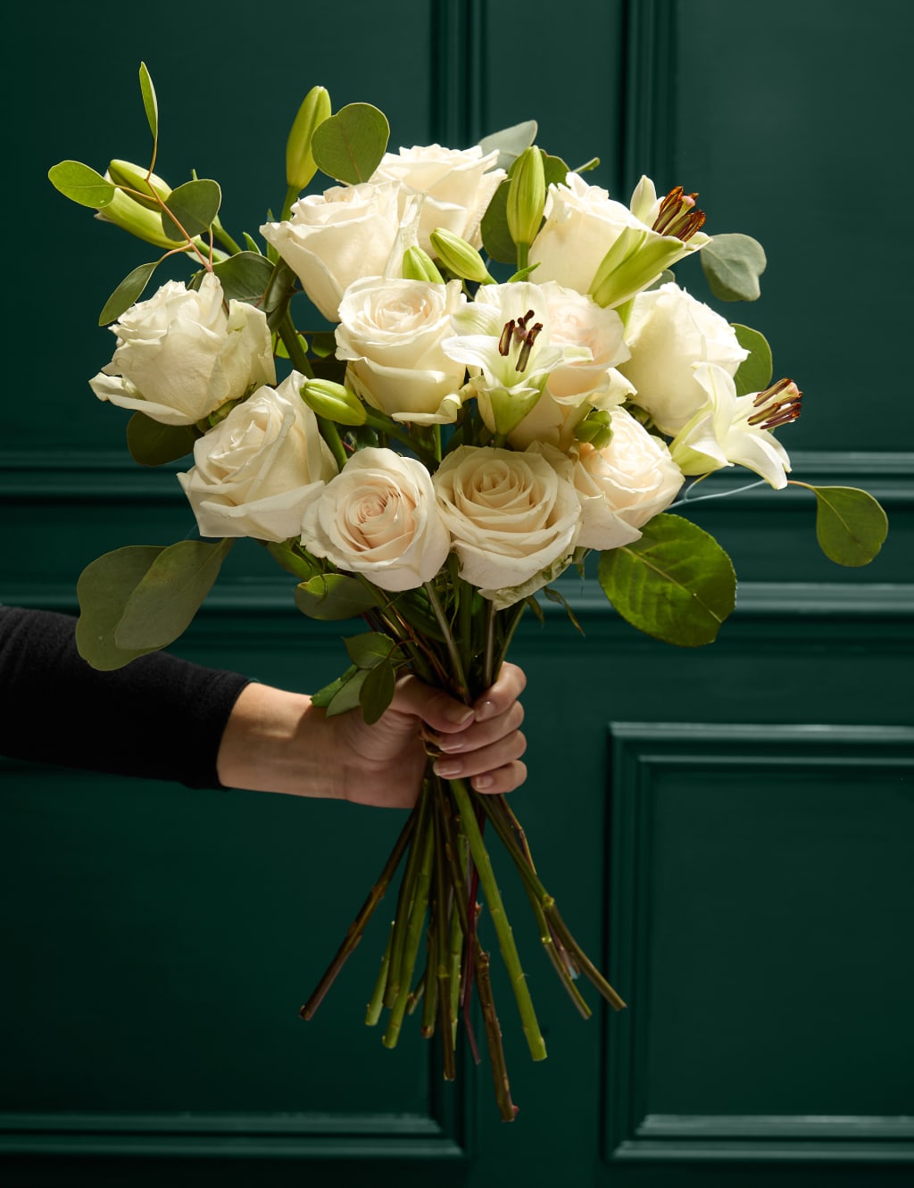 Rose & Lily Bouquet 1 of 6