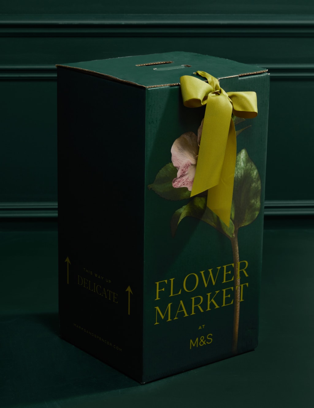Luxury Rose Bouquet with Champagne, Truffles, Chocolates & Florentines 8 of 10