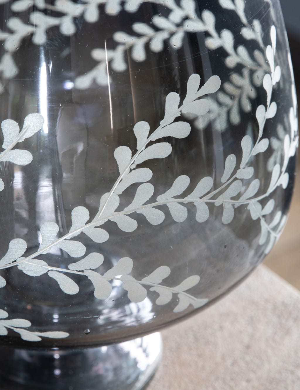 Eva Etched Hurricane Vase 3 of 4