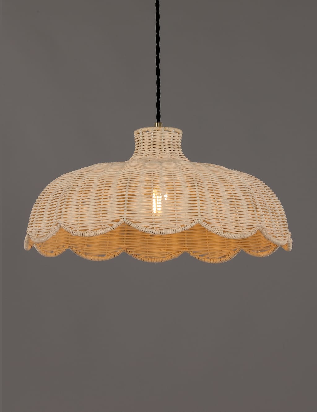 Scallop Rattan Shade 8 of 8