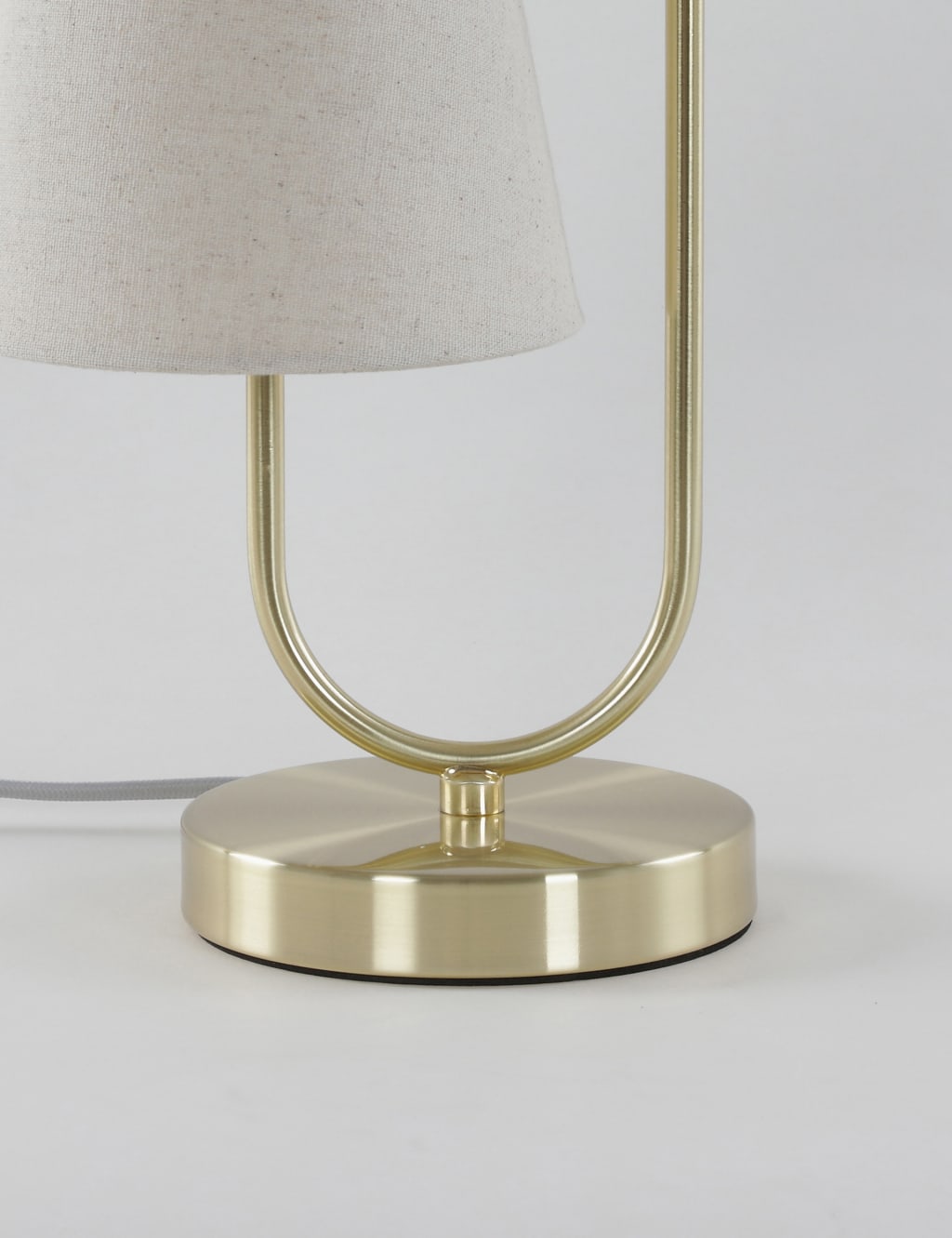 2 Shade Metal Table Lamp 4 of 6