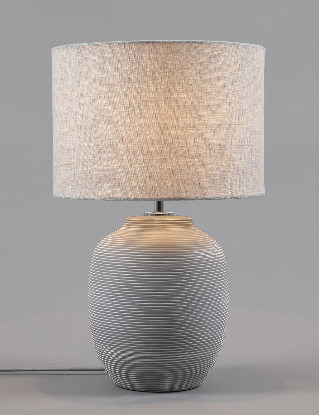 Linear Table Lamp 5 of 5