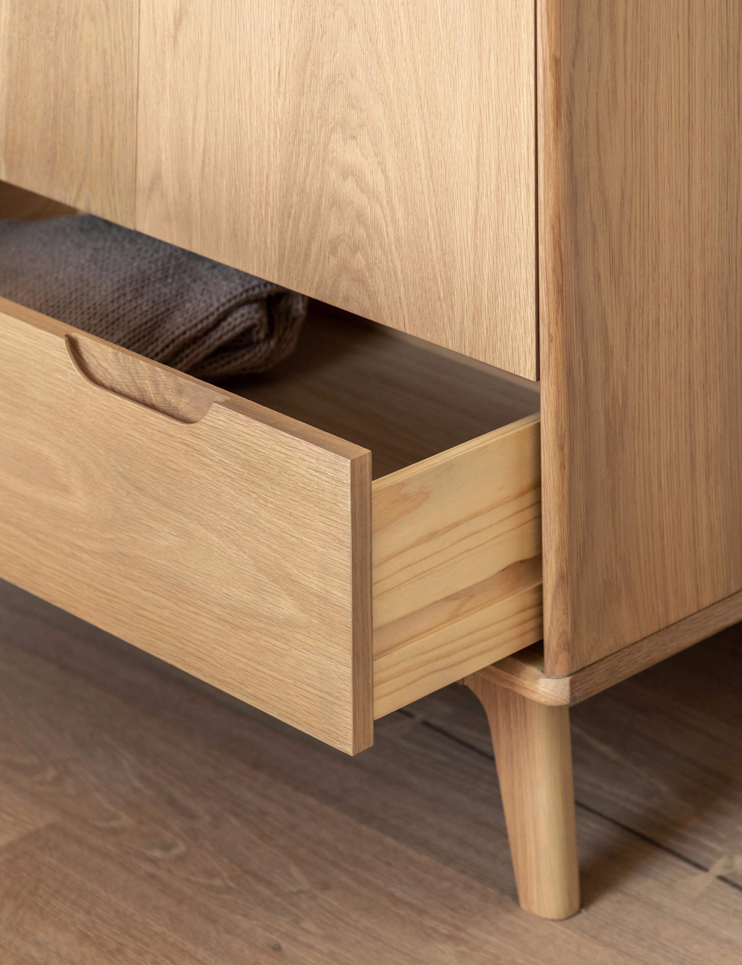 Nord Double Wardrobe 2 of 8