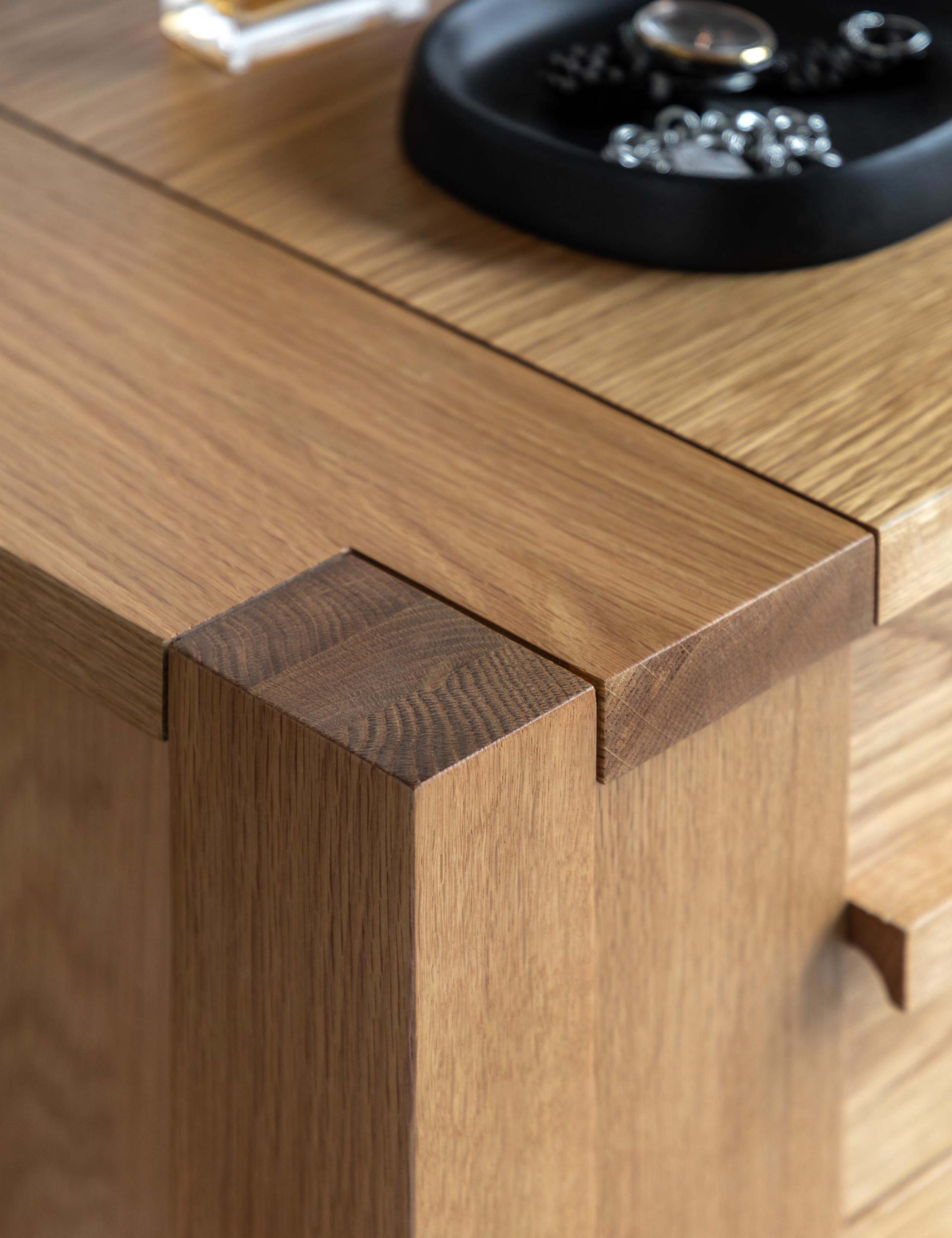 Sonoma™ Wide 4 Drawer Chest 5 of 13