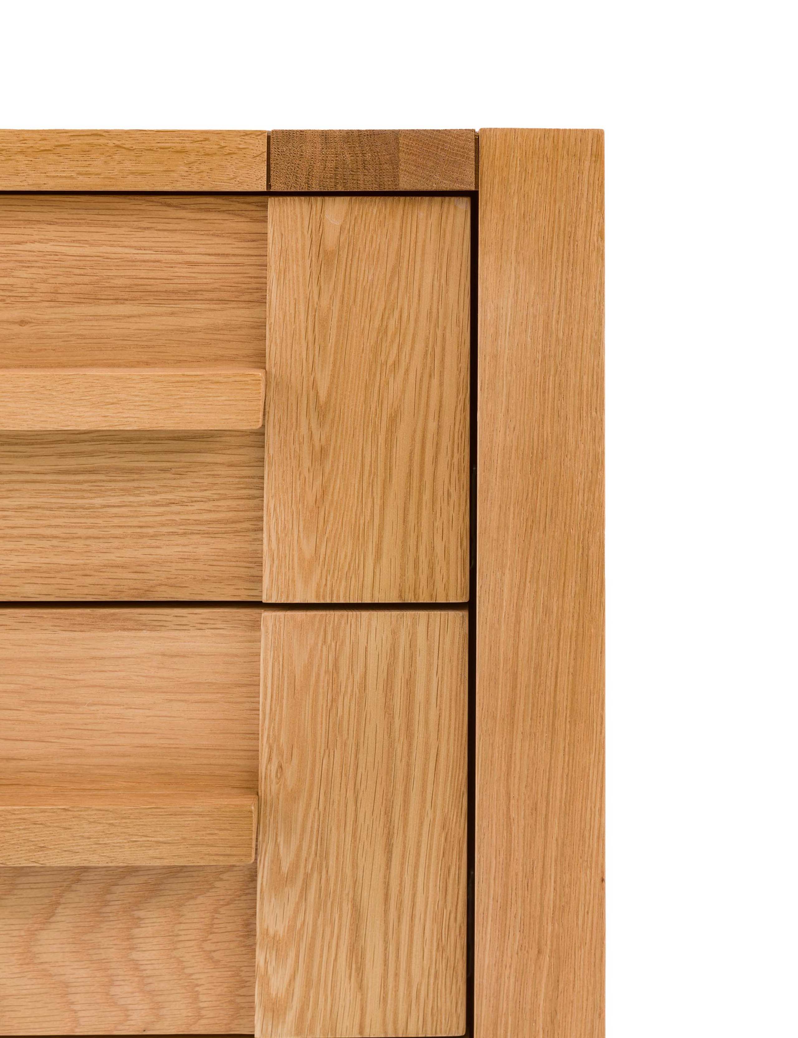 Sonoma™ 4 Drawer Chest 10 of 13