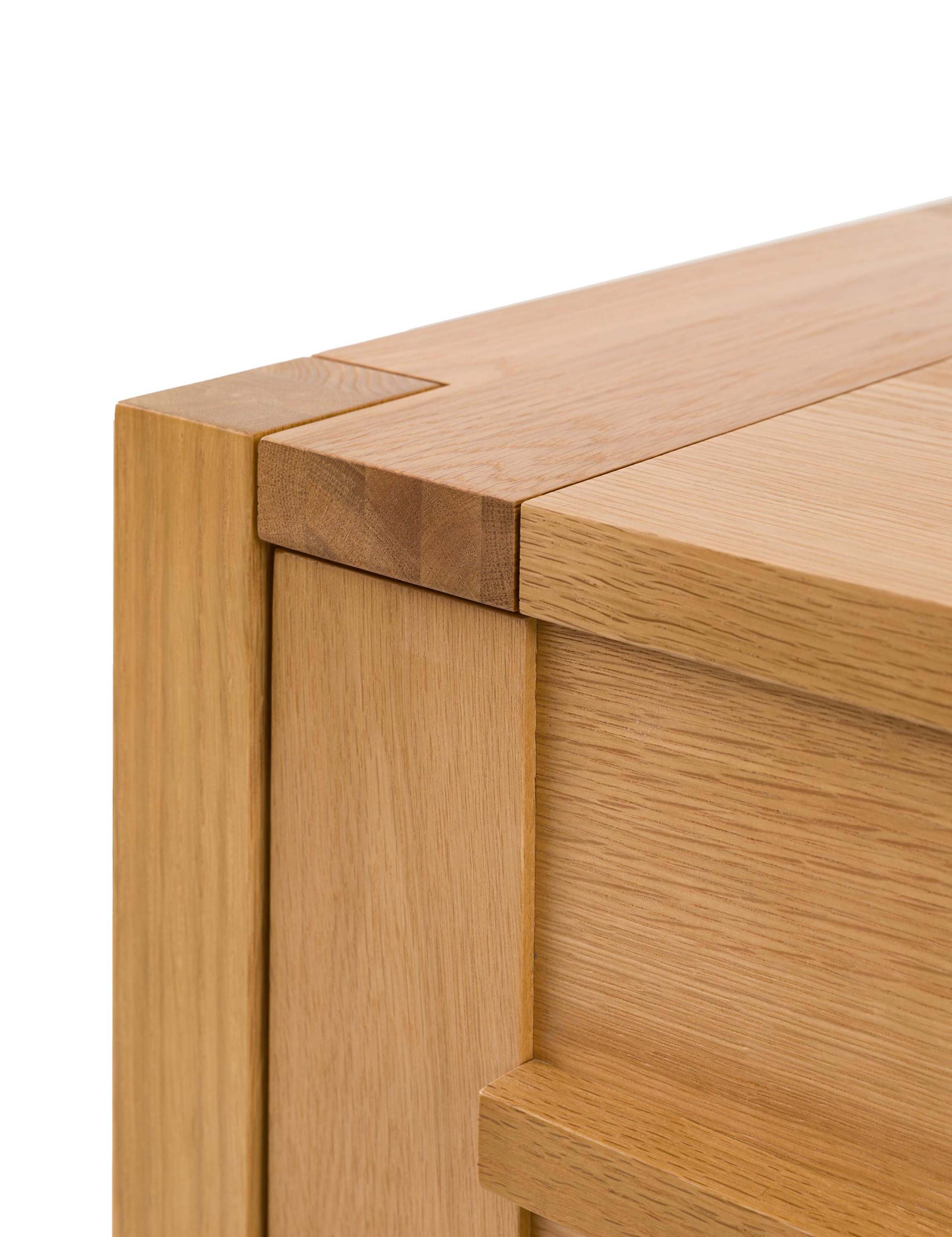 Sonoma™ Tall 5 Drawer Chest 11 of 12