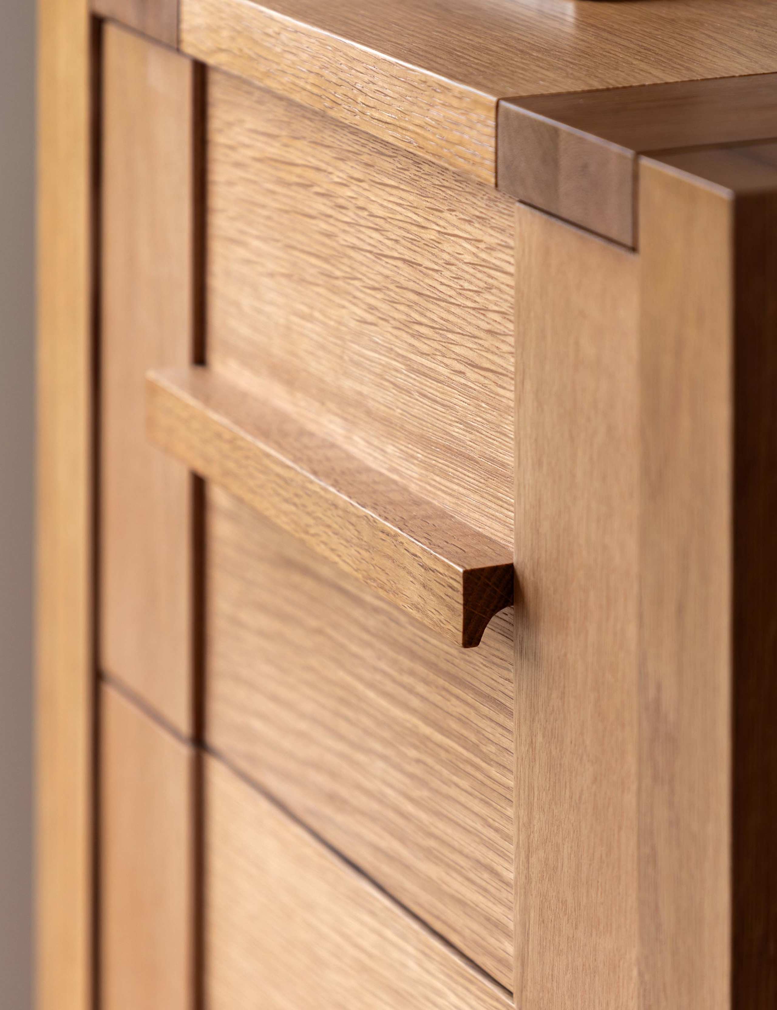 Sonoma™ Tall 5 Drawer Chest 4 of 12