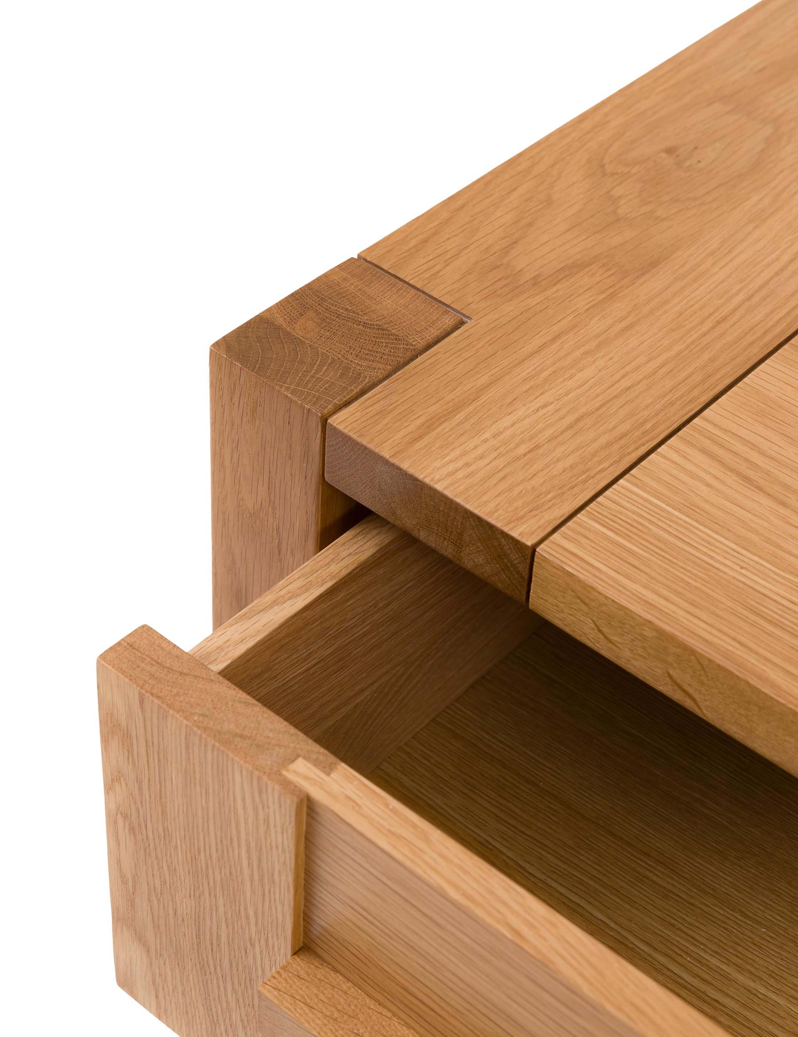 Sonoma™ Wide 8 Drawer Chest 12 of 14