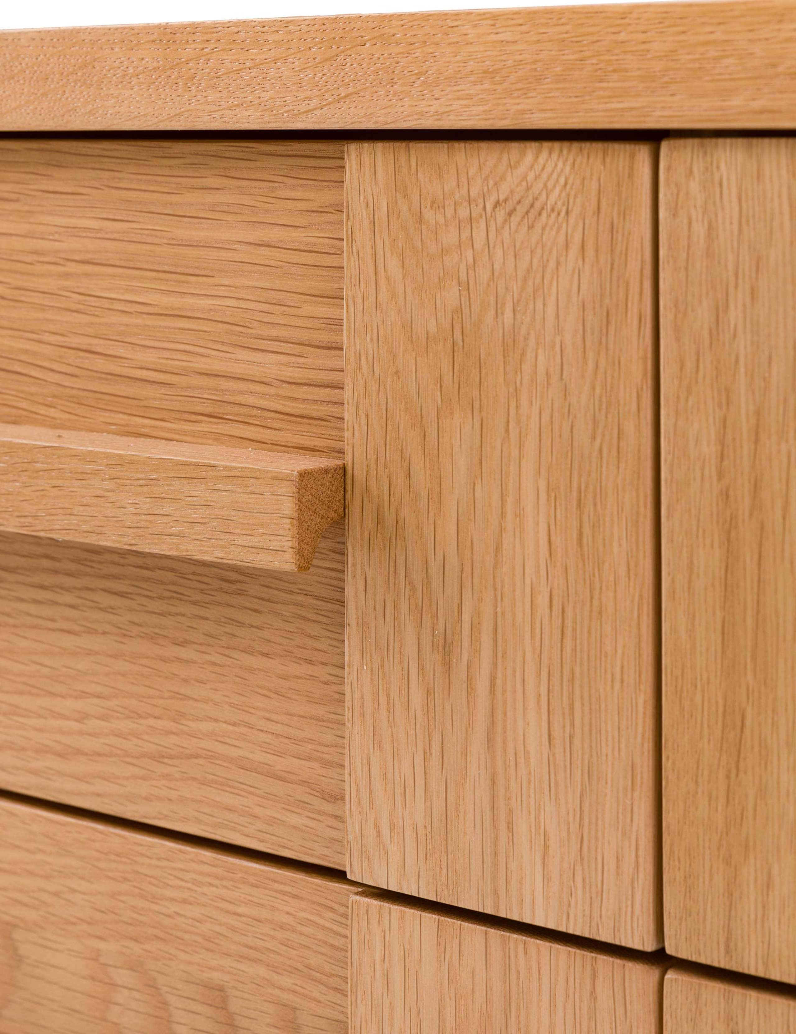 Sonoma™ Wide 8 Drawer Chest 2 of 14