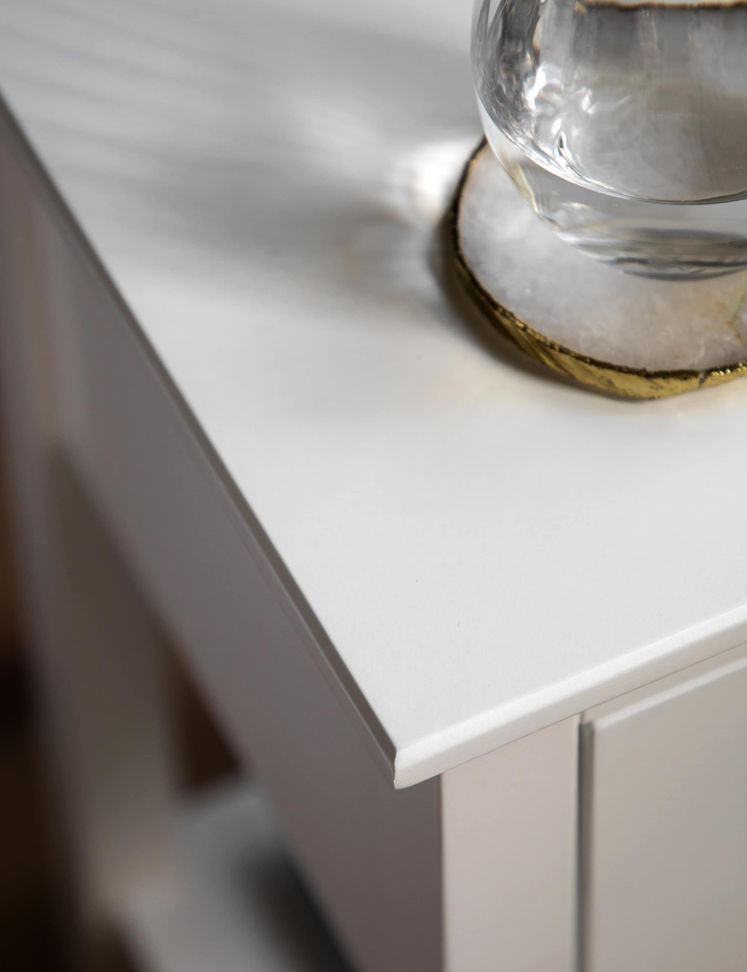 Set of 2 Hastings White Bedside Tables 4 of 8